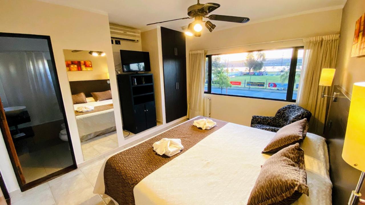 Madeo Hotel & Spa Villa Carlos Paz Extérieur photo