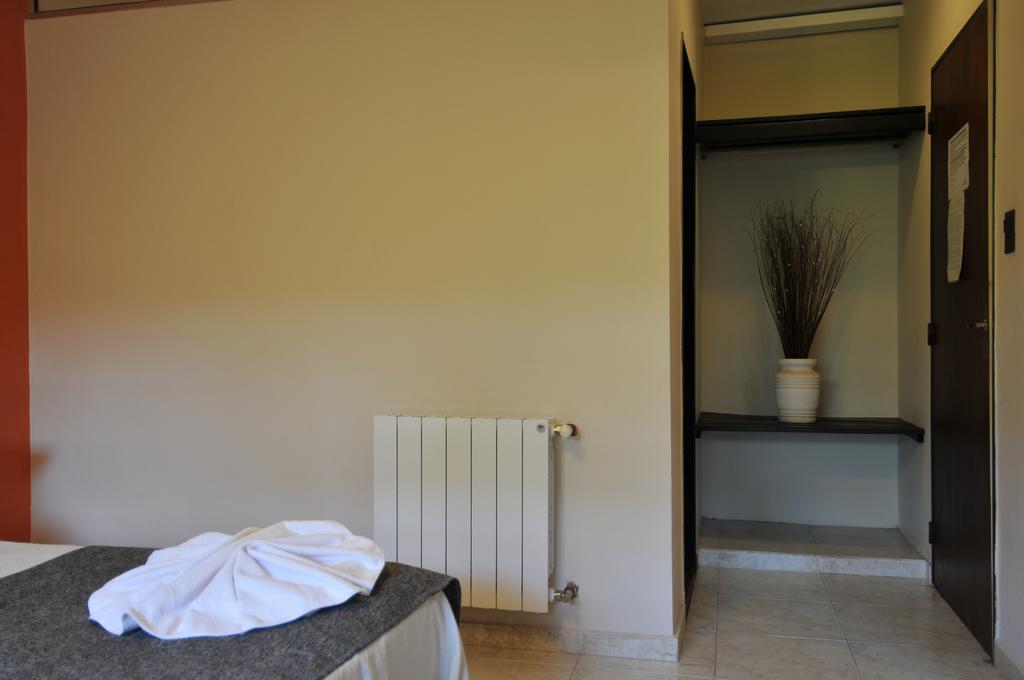 Madeo Hotel & Spa Villa Carlos Paz Extérieur photo