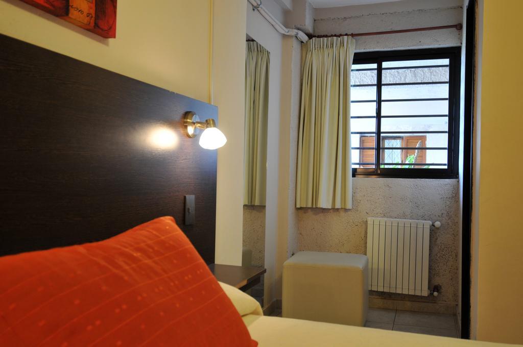 Madeo Hotel & Spa Villa Carlos Paz Extérieur photo