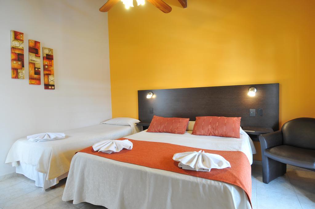 Madeo Hotel & Spa Villa Carlos Paz Extérieur photo